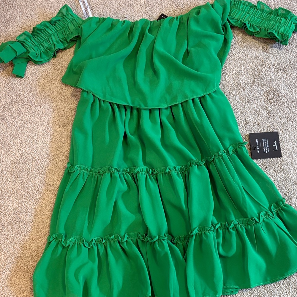 Lulu's Vibrant Green Off-Shoulder Dress